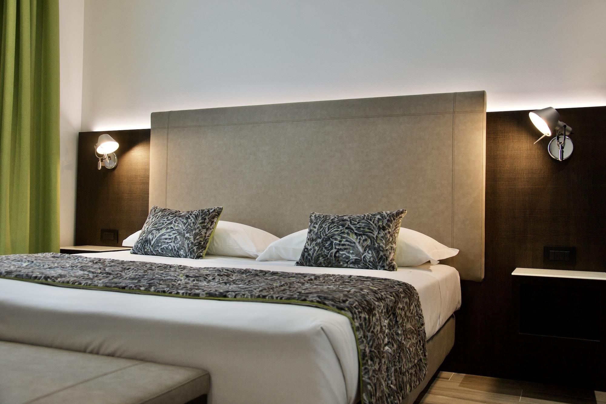 Elite & Aparthotel
